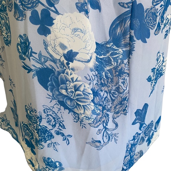 Vince Camuto Blue Floral Chiffon Sleeveless Blouse XS - Picture 6 of 12